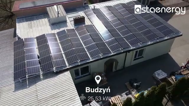 Instalacja fotowoltaiczna 25,53 kWp na dachu w Budzyniu.